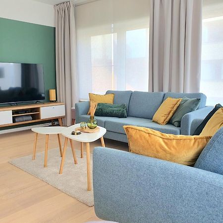 Skaai Five - Newly Renovated 2 Bedrooms Apartment Остенде Экстерьер фото