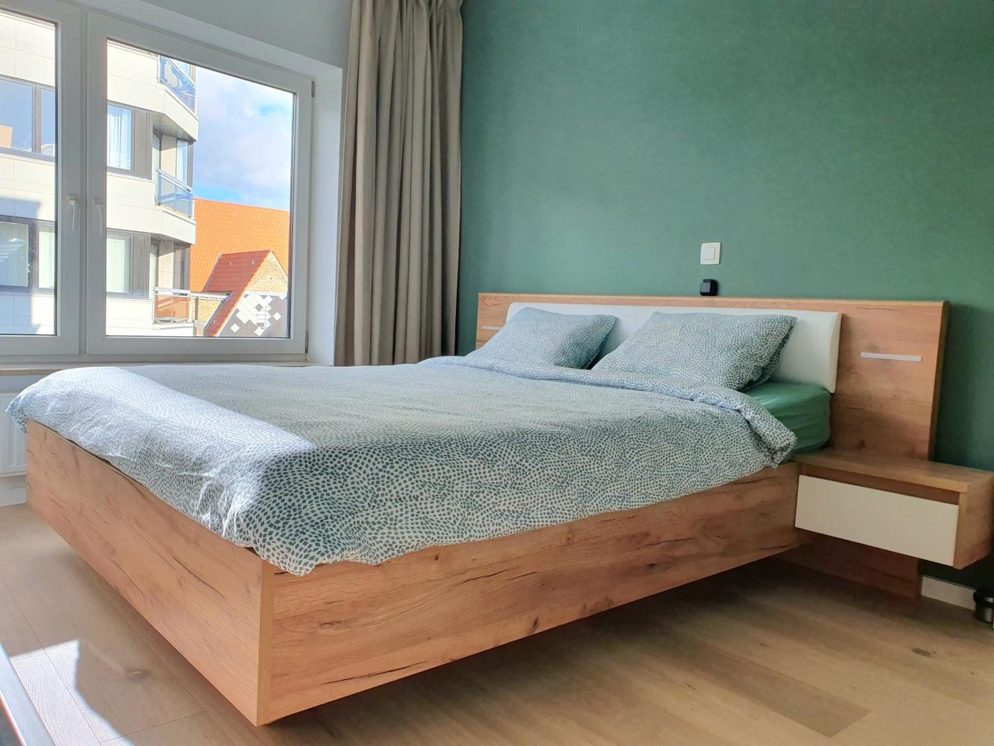 Skaai Five - Newly Renovated 2 Bedrooms Apartment Остенде Экстерьер фото
